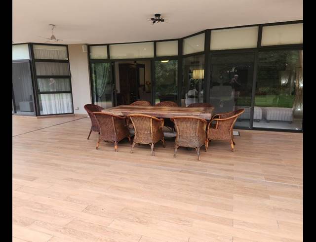 3 BEDROOM APARTMENT FOR SALE IN ZIMBALI ESTATE